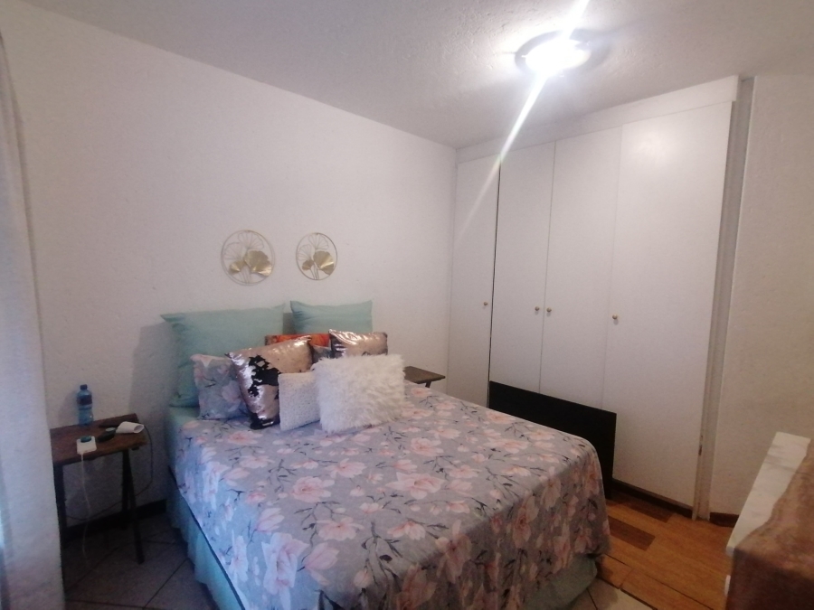 2 Bedroom Property for Sale in Rustenburg Central North West